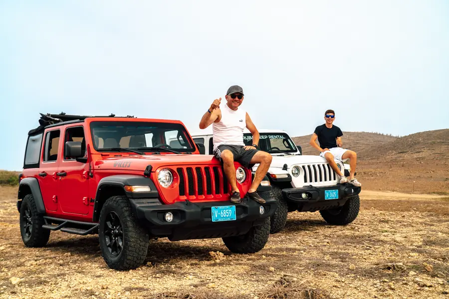 Jeep Wrangler de EFE en la costa norte de Aruba